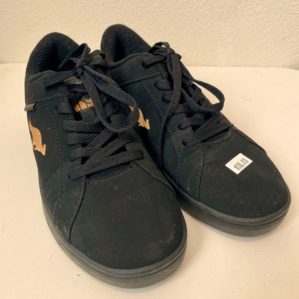 Women’s KangaROOS black size 6.5